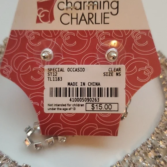 Special occasion necklace and earrings set - Picture 2 of 2